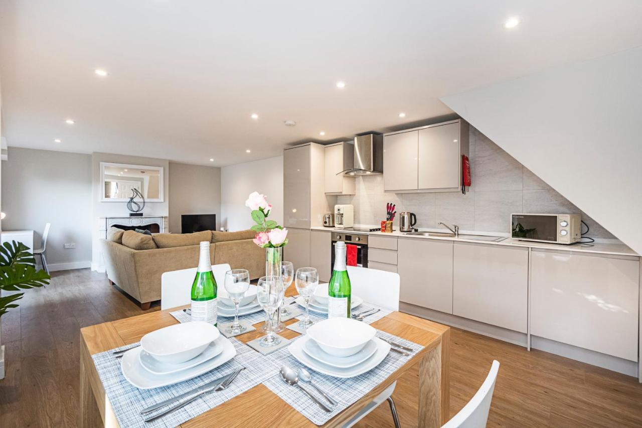 South Woodford 2 Bed En-Suite House Londra Exterior foto