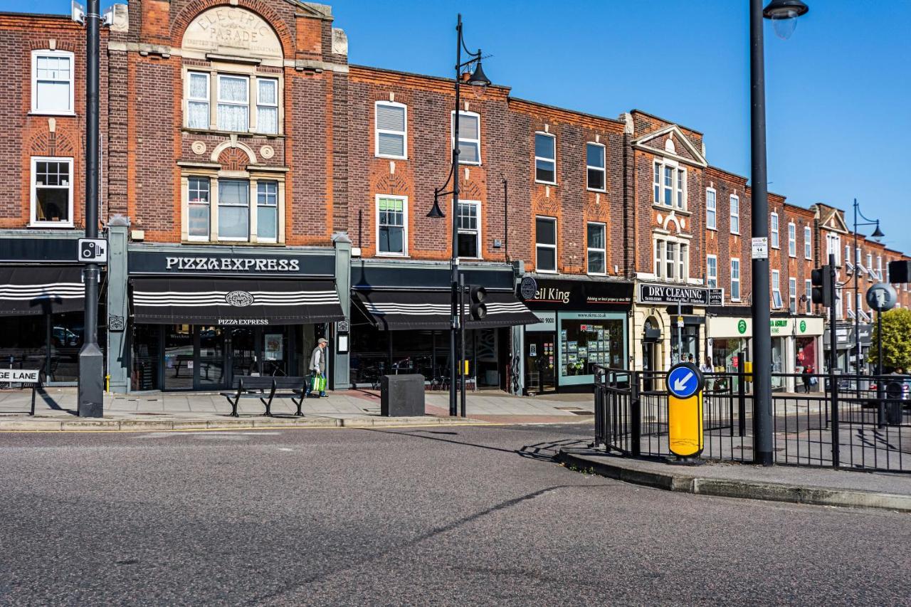 South Woodford 2 Bed En-Suite House Londra Exterior foto